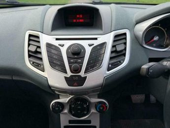 Ford Fiesta 1.4 Zetec 5dr