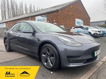 Tesla Model 3 STANDARD RANGE PLUS