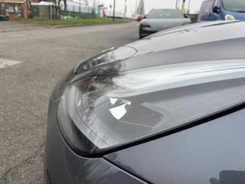 Tesla Model 3 STANDARD RANGE PLUS