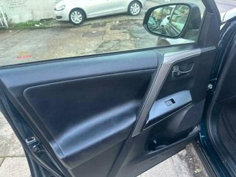 Toyota RAV4 2.5 VVT-h Business Edition Plus CVT Euro 6 (s/s) 5dr (Safety Sen