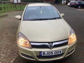 Vauxhall Astra CLUB 16V