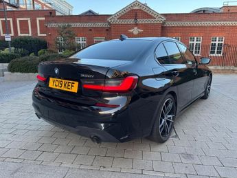 BMW 3 SERIES 320i M SPORT