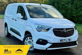 Vauxhall Combo 1.5 Turbo D 2300 Sportive L2 H1 Euro 6 4dr