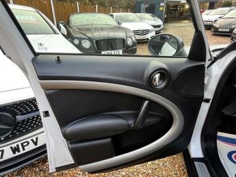 MINI Countryman 2.0 Cooper D Auto ALL4 Euro 5 5dr