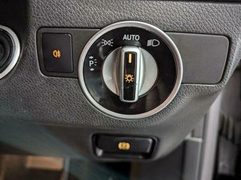 Mercedes-Benz C Class 2.1 GLA200d AMG Line (Premium Plus) 7G-DCT 4MATIC Euro 6 (s/s) 5