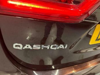 Nissan Qashqai 1.2 DIG-T N-Connecta XTRON Euro 6 (s/s) 5dr