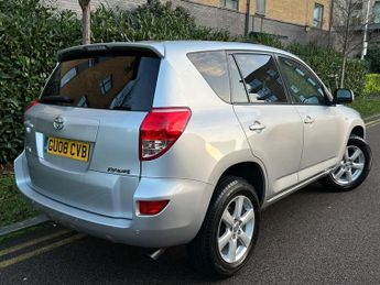 Toyota RAV4 VVTI XTR