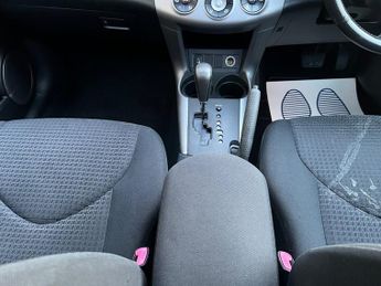 Toyota RAV4 VVTI XTR