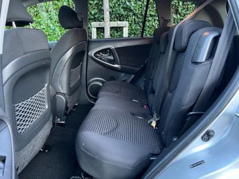 Toyota RAV4 VVTI XTR