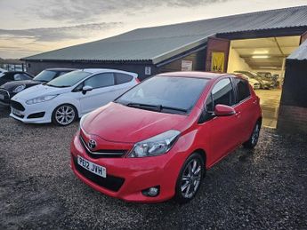 Toyota Yaris VVT-I 1.3 VVT-I SR M/DRIVE-S HATCHBACK