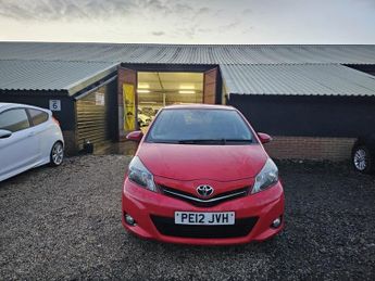 Toyota Yaris VVT-I 1.3 VVT-I SR M/DRIVE-S HATCHBACK