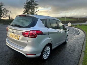 Ford B-Max TITANIUM