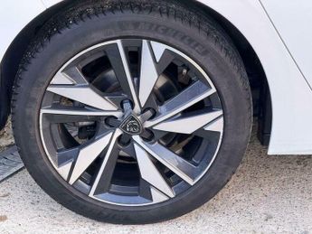 Peugeot 308 1.2 PureTech Allure EAT Euro 6 (s/s) 5dr