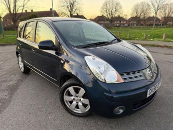 Nissan Note 1.6 16V Tekna Hatchback 5dr Petrol Auto Euro 4 (110 ps)
