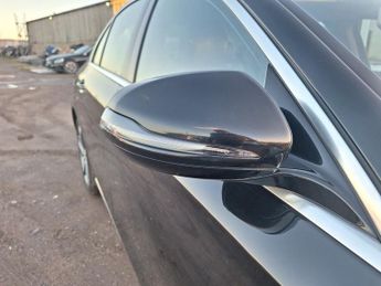 Mercedes-Benz E Class 2.0 E220d SE Saloon 4dr Diesel G-Tronic+ Euro 6 (s/s) (194 ps)