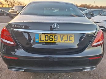 Mercedes-Benz E Class 2.0 E220d SE Saloon 4dr Diesel G-Tronic+ Euro 6 (s/s) (194 ps)
