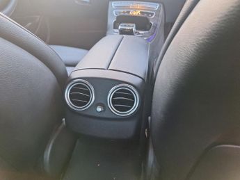 Mercedes-Benz E Class 2.0 E220d SE Saloon 4dr Diesel G-Tronic+ Euro 6 (s/s) (194 ps)