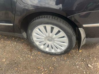 Volkswagen Passat 2.0 TDI Highline DSG Euro 4 4dr