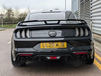 Ford Mustang 5.0 V8 GT Fastback SelShift Euro 6 2dr