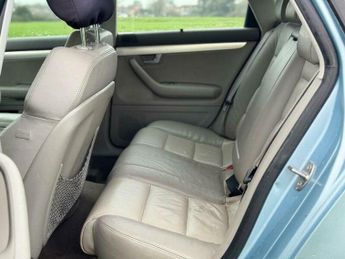 Audi A4 Avant 2.0 TDI S line CVT 5dr