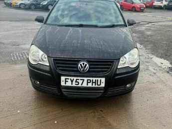 Volkswagen Polo S (79BHP)