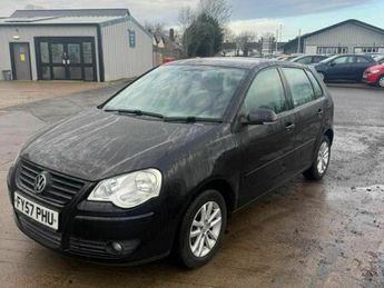 Volkswagen Polo S (79BHP)