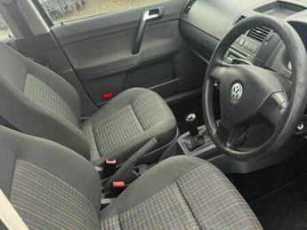 Volkswagen Polo S (79BHP)