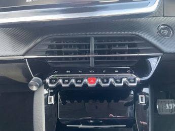 Peugeot 2008 1.2 PURETECH S/S ALLURE PREMIUM