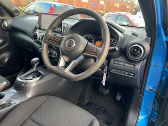 Nissan Juke DIG-T ACENTA DCT