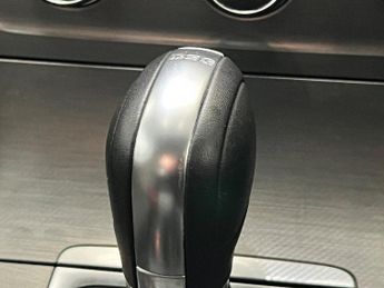 Volkswagen Golf SE TSI BLUEMOTION TECHNOLOGY DSG