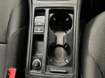 Volkswagen Golf SE TSI BLUEMOTION TECHNOLOGY DSG