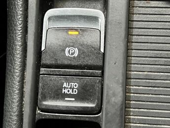 Volkswagen Golf SE TSI BLUEMOTION TECHNOLOGY DSG