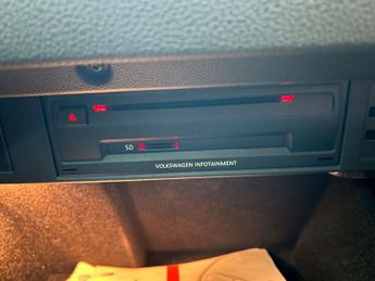 Volkswagen Golf SE TSI BLUEMOTION TECHNOLOGY DSG