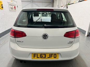 Volkswagen Golf SE TSI BLUEMOTION TECHNOLOGY DSG