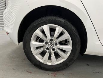 Volkswagen Golf SE TSI BLUEMOTION TECHNOLOGY DSG