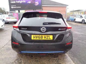 Nissan Leaf 40kWh Tekna Auto 5dr