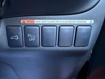 Mitsubishi Outlander 2.0h 12kWh GX4h CVT 4WD Euro 6 (s/s) 5dr