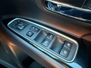 Mitsubishi Outlander 2.0h 12kWh GX4h CVT 4WD Euro 6 (s/s) 5dr