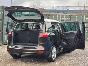 Vauxhall Zafira Tourer SRI