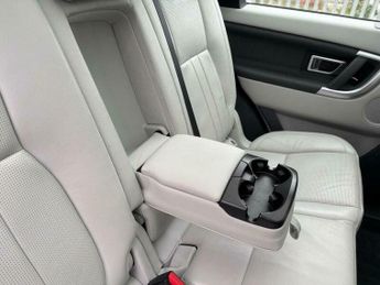 Land Rover Discovery Sport 2.0 TD4 HSE Auto 4WD Euro 6 (s/s) 5dr