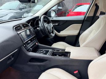 Jaguar F-Pace PRESTIGE