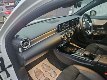 Mercedes A Class A 200 D AMG LINE PREMIUM