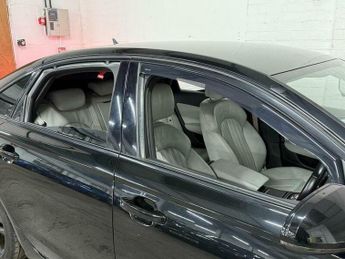 Audi A6 2.0 TDI ultra Black Edition S Tronic Euro 6 (s/s) 4dr