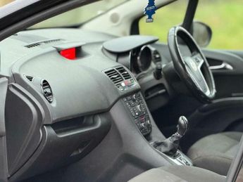 Vauxhall Meriva 1.3 CDTi ecoFLEX Exclusiv Euro 5 (s/s) 5dr