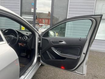 Mercedes-Benz A Class 1.5 A180 CDI Sport Hatchback 5dr Diesel 7G-DCT Euro 5 (s/s) (109