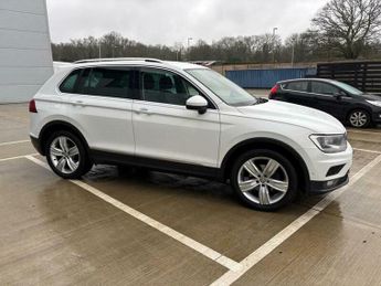 Volkswagen Tiguan 2.0 TDI Match Euro 6 (s/s) 5dr