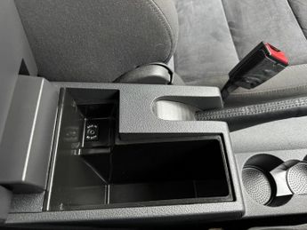 Volkswagen Touran SPORT TDI DSG