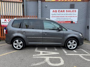 Volkswagen Touran SPORT TDI DSG
