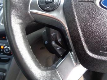 Ford Tourneo Connect GRAND TITANIUM TDCI