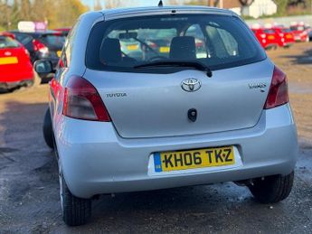 Toyota Yaris 1.3 VVT-i T3 Hatchback 3dr Petrol Manual (141 g/km, 85 bhp)
